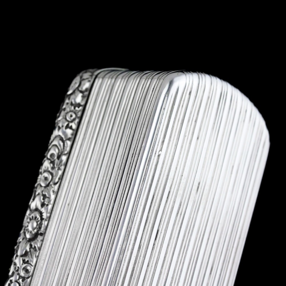 Antique Georgian Solid Silver Snuff Box Oblong Shape with Reeded Lines - Charles Rawlings 1818 View V