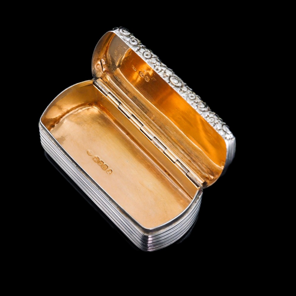 Antique Georgian Solid Silver Snuff Box Oblong Shape with Reeded Lines - Charles Rawlings 1818 View VIII