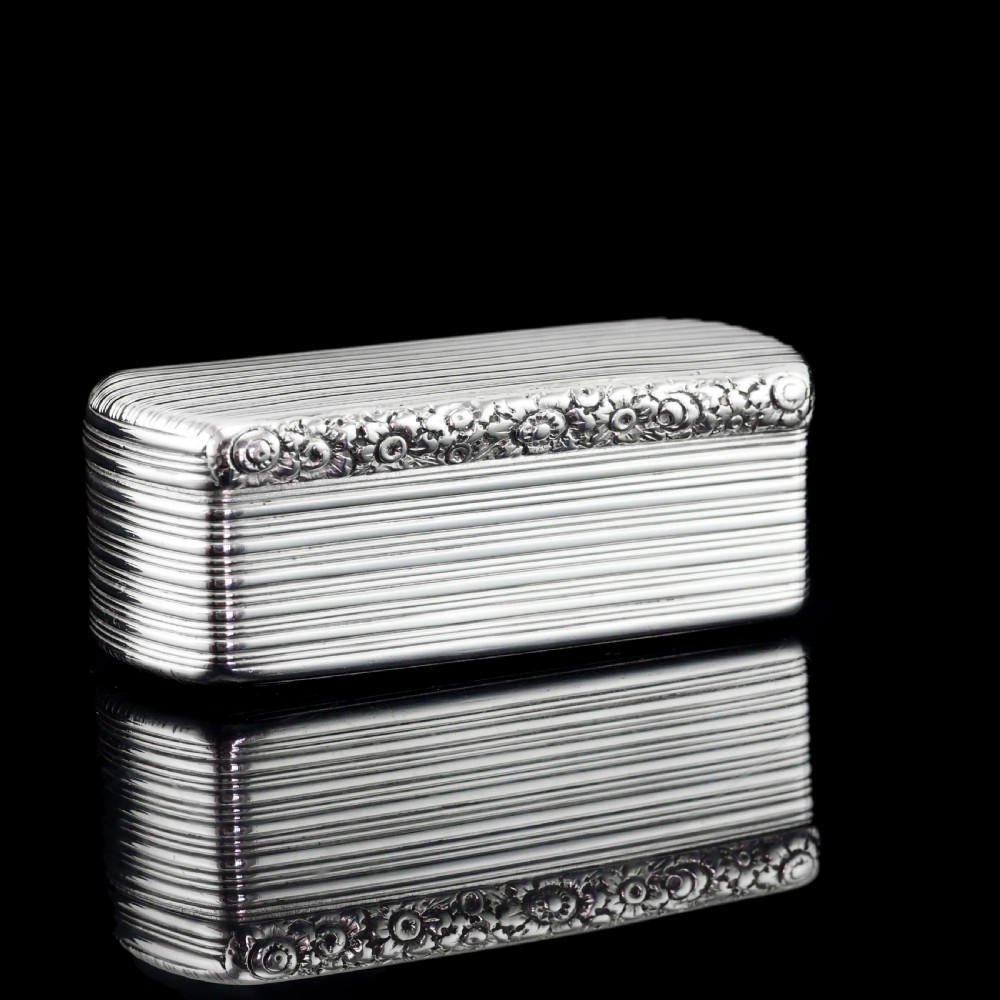 Antique Georgian Solid Silver Snuff Box Oblong Shape with Reeded Lines - Charles Rawlings 1818 View XV