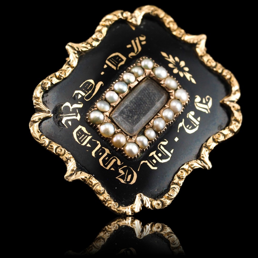 Antique Georgian 14ct Gold Mourning Brooch with Seed Pearls & Black Enamel - c.1800 View X