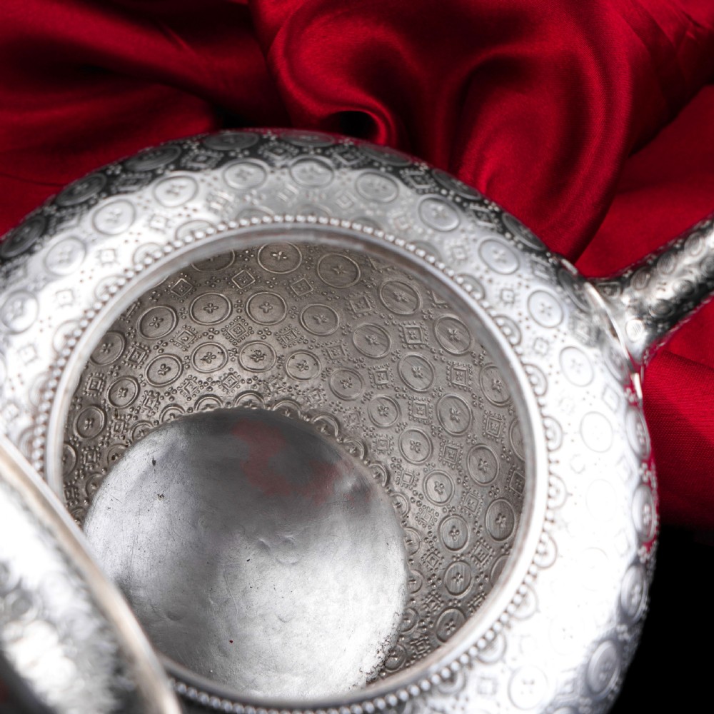 Antique Victorian Solid Silver Teapot with Rare Dotted Pattern - Barnards 1863 View XI