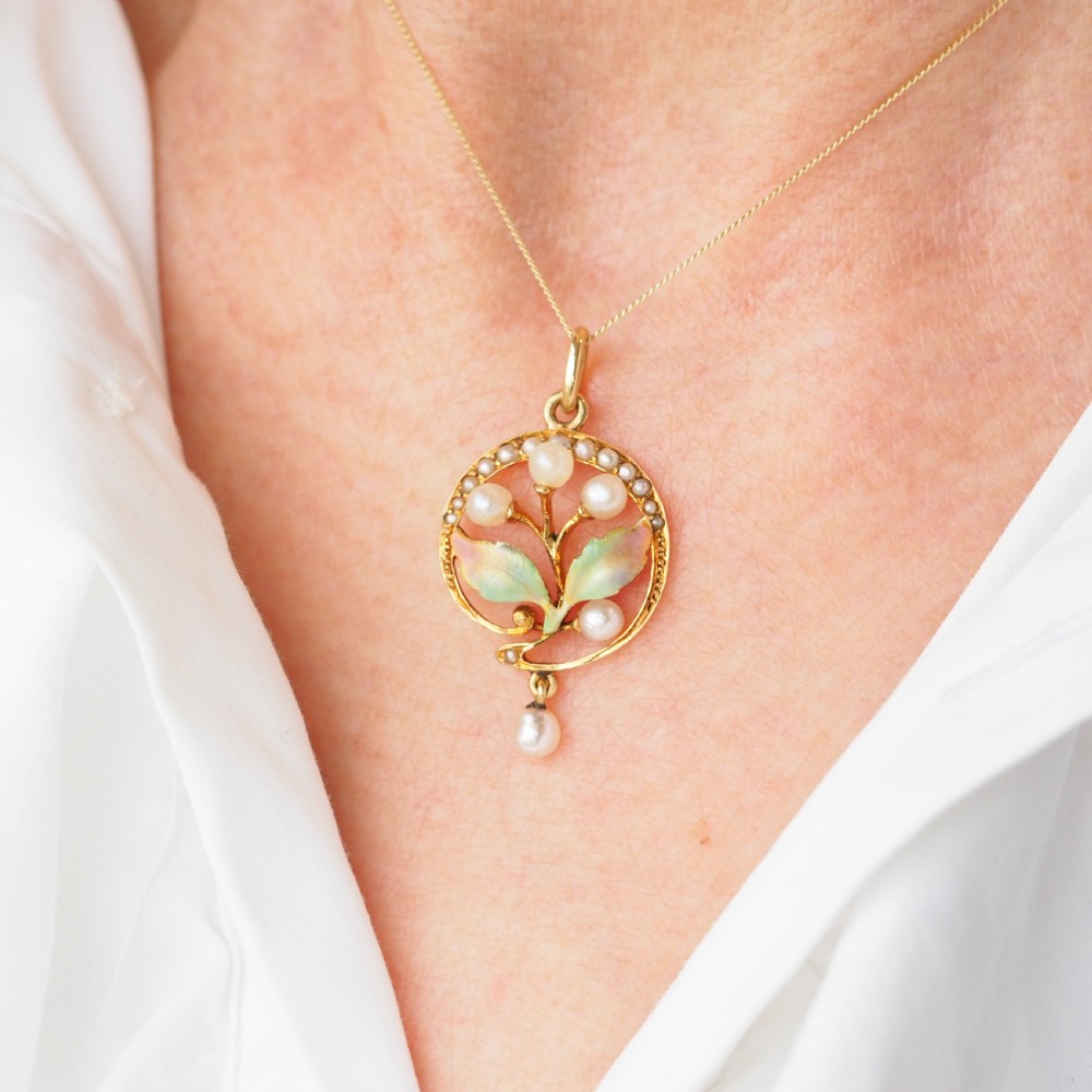 Antique Edwardian Pearl & Enamel Pendant Necklace 15ct Gold Art Nouveau Floral/Leaf Design - c.1910 View XVII