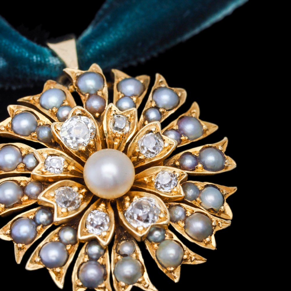 Antique Victorian Diamond and Pearl Necklace/Choker 15ct Gold Floral Design - c.1900 View XI