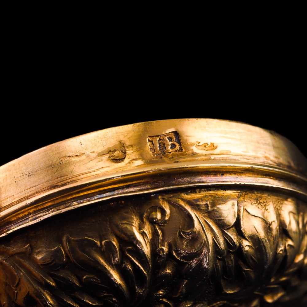 Antique Georgian Silver Gilt Snuff Box Spherical/Circular with Acanthus & Vine Decorations - John Bettridge 1823 View XX
