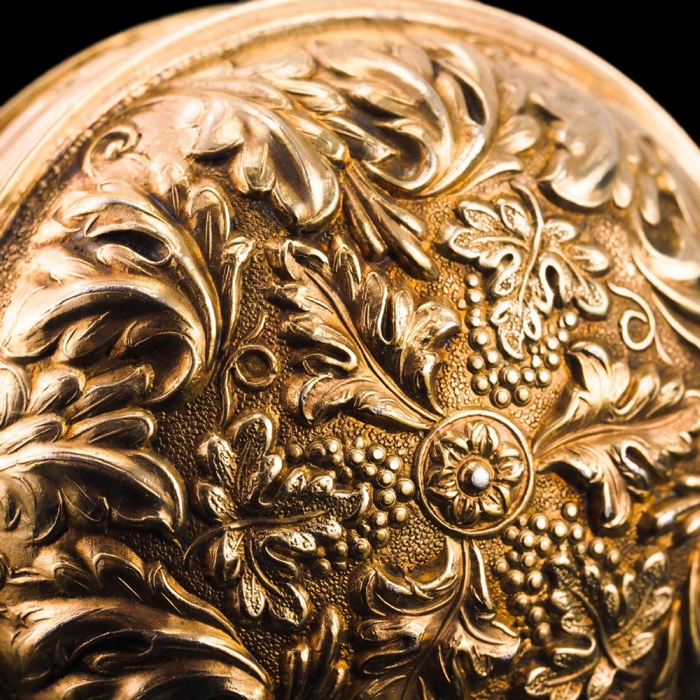 Antique Georgian Silver Gilt Snuff Box Spherical/Circular with Acanthus & Vine Decorations - John Bettridge 1823 View XXII
