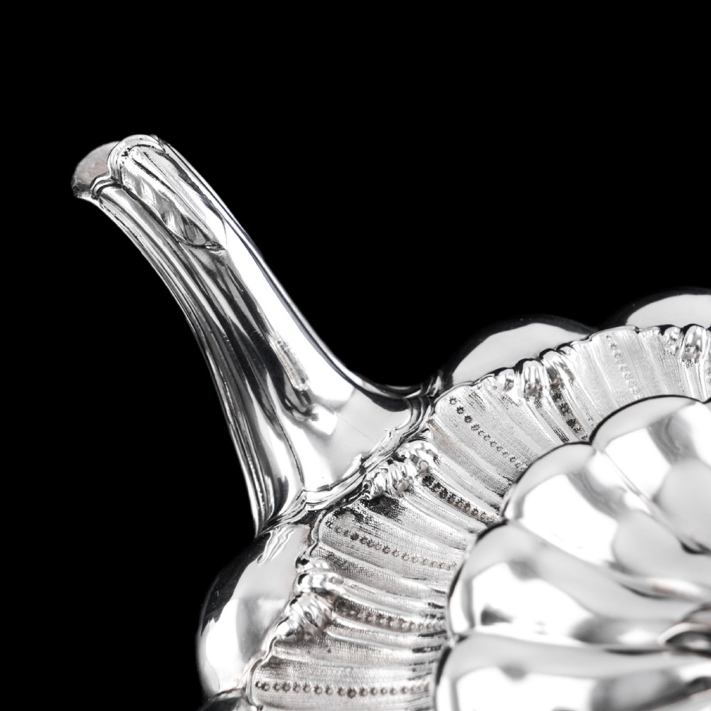 Antique Georgian Solid Silver Teapot 'Melon Shape' Sea Spume and Acanthus - Barnards 1830 View XVI