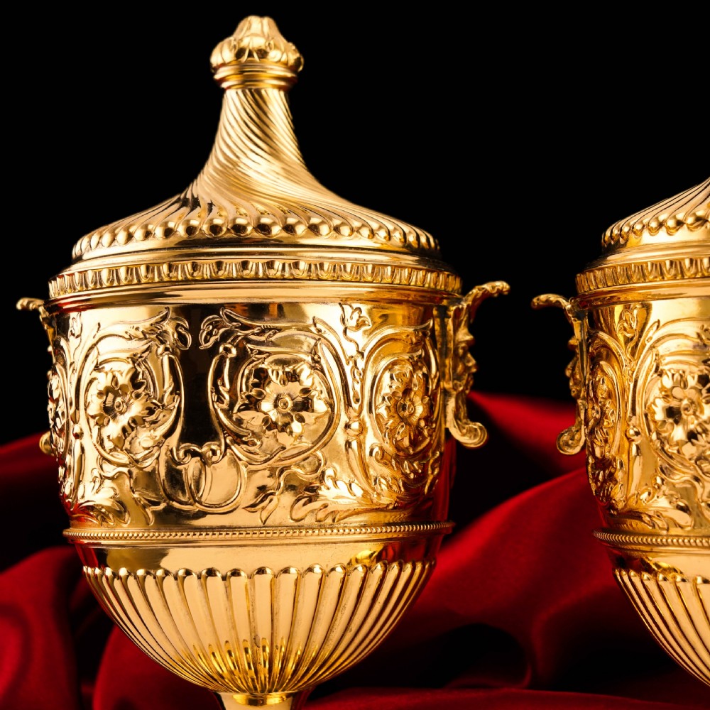 Antique Solid Silver Gilt Vase/Urn Pair with Figural Roman Classical Influences - George Nathan & Ridley Hayes 1910 View XI