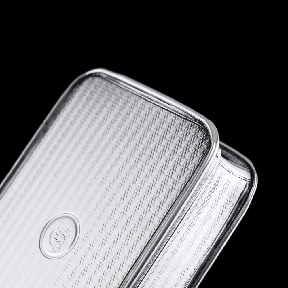 Large Antique Georgian Solid Silver Snuff Box with Engine Turned Motifs - London 1814 View XV
