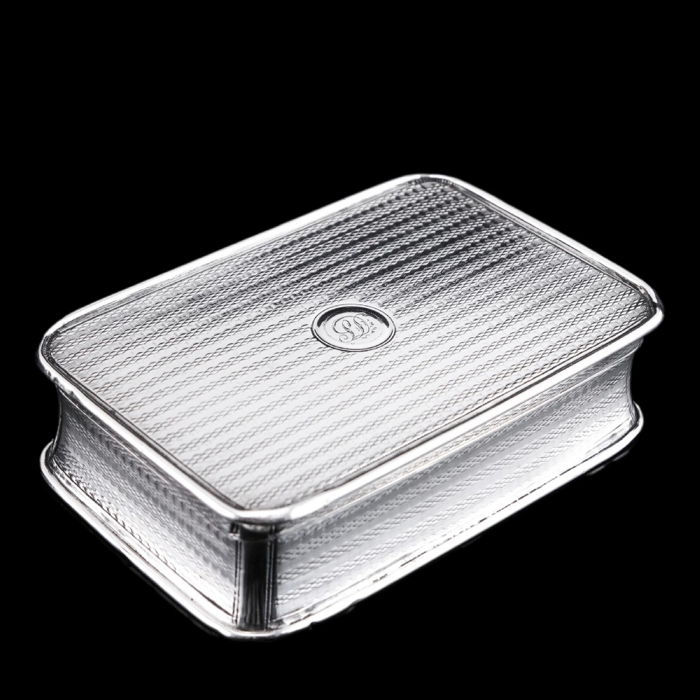 Large Antique Georgian Solid Silver Snuff Box with Engine Turned Motifs - London 1814 View XVIII