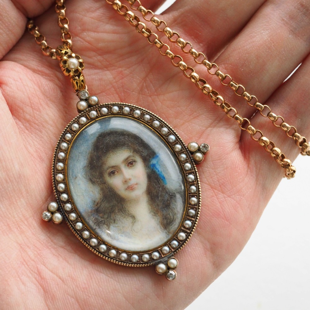 Antique Victorian Lady Portrait Pendant Necklace Pearls & Diamond 9ct Gold View XI