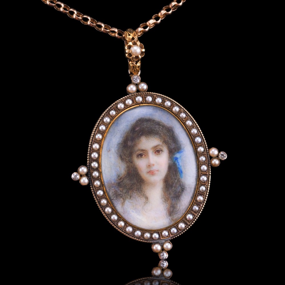 Antique Victorian Lady Portrait Pendant Necklace Pearls & Diamond 9ct Gold View XXI
