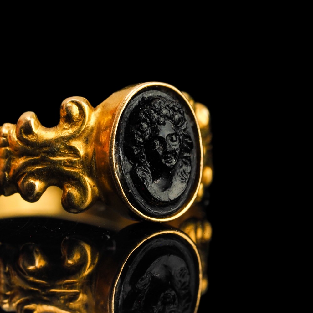 Antique Georgian/Victorian Cameo Ring Roman Style 18ct Gold - Early 19th Century View XIV
