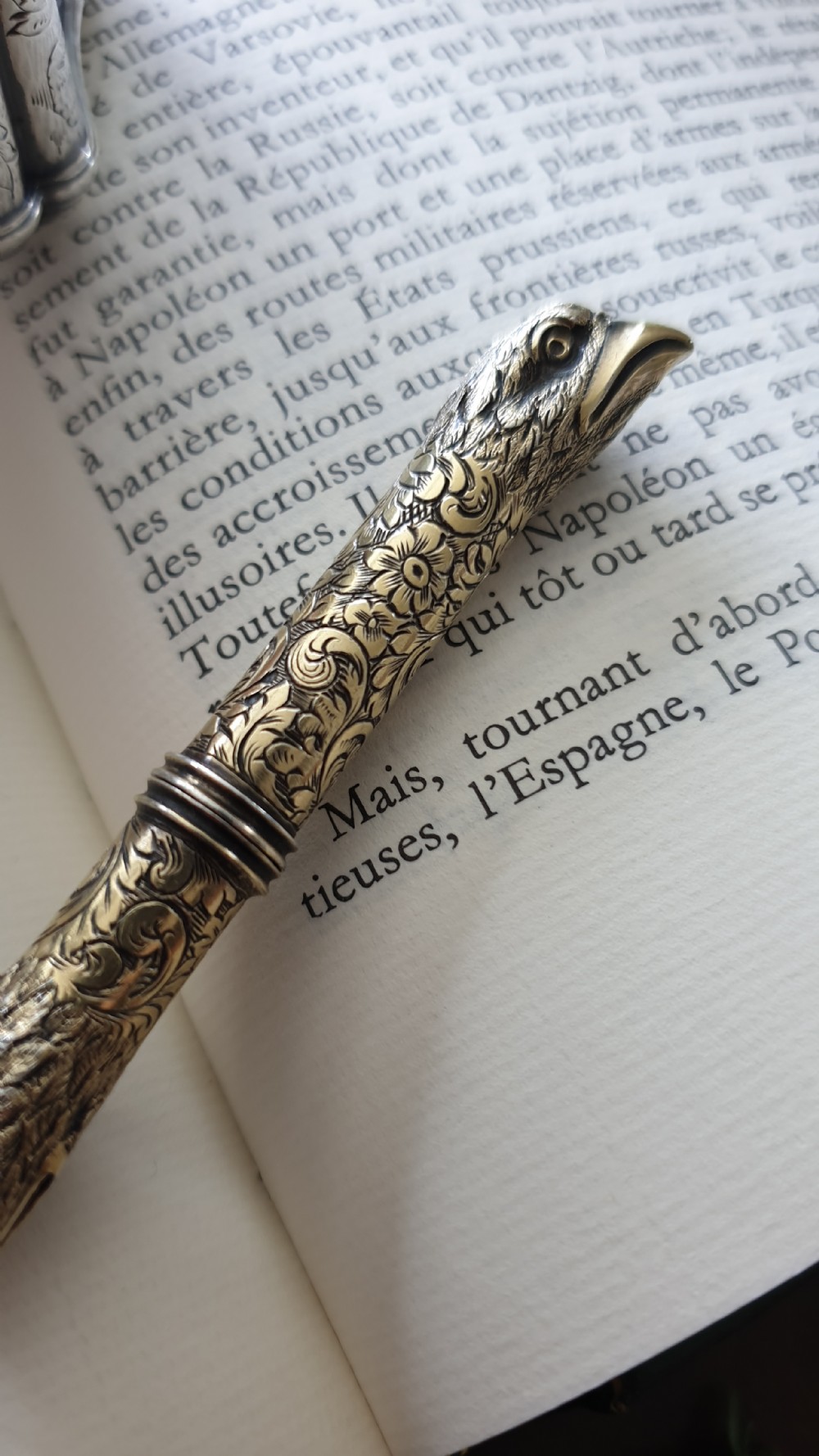 Antique Solid Silver Gilt Eagle's Head Etui Needle Case - 19th c. View XVI