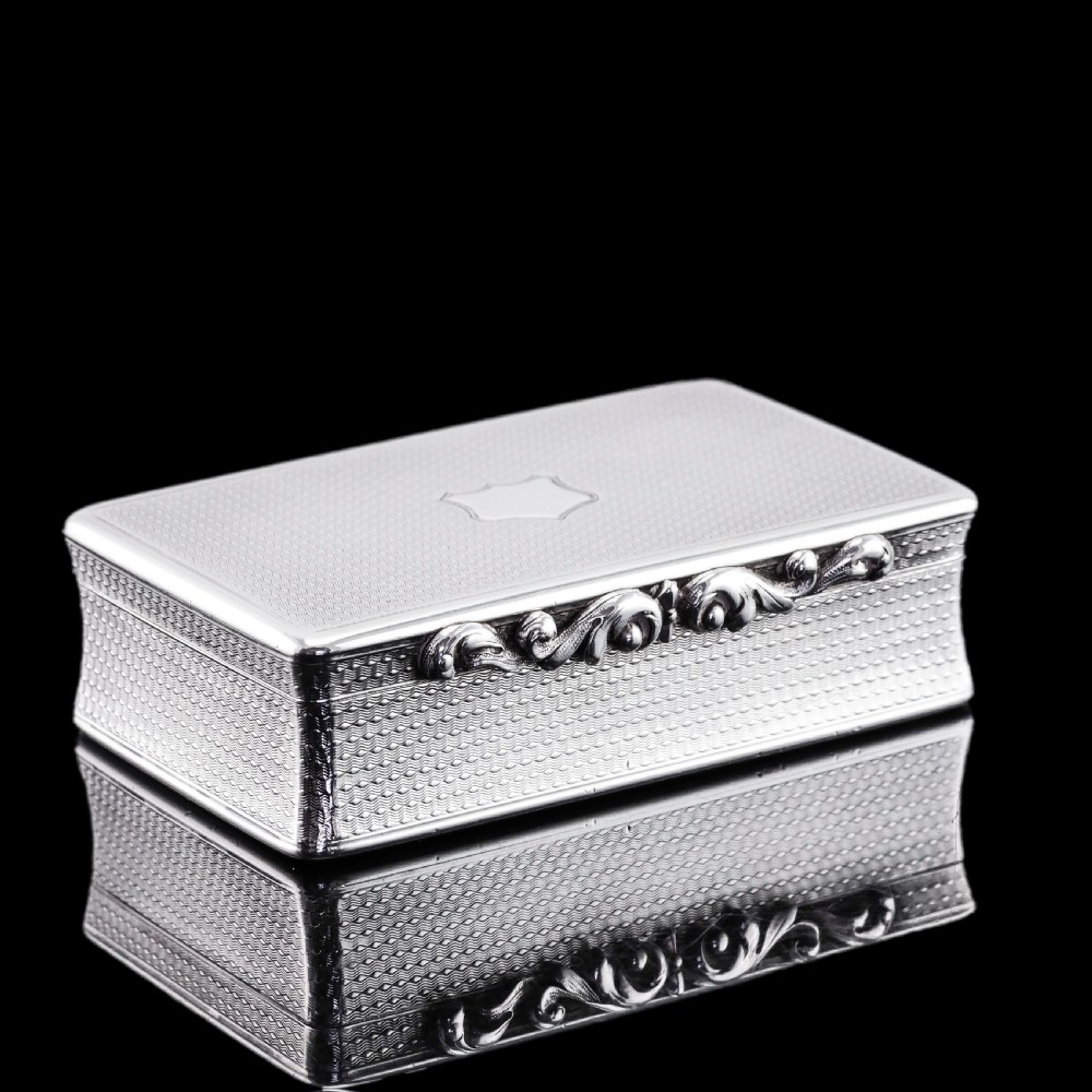 Antique Solid Silver Georgian Snuff Box with Ornate Acanthus Thumbpiece - London 1837 View IX