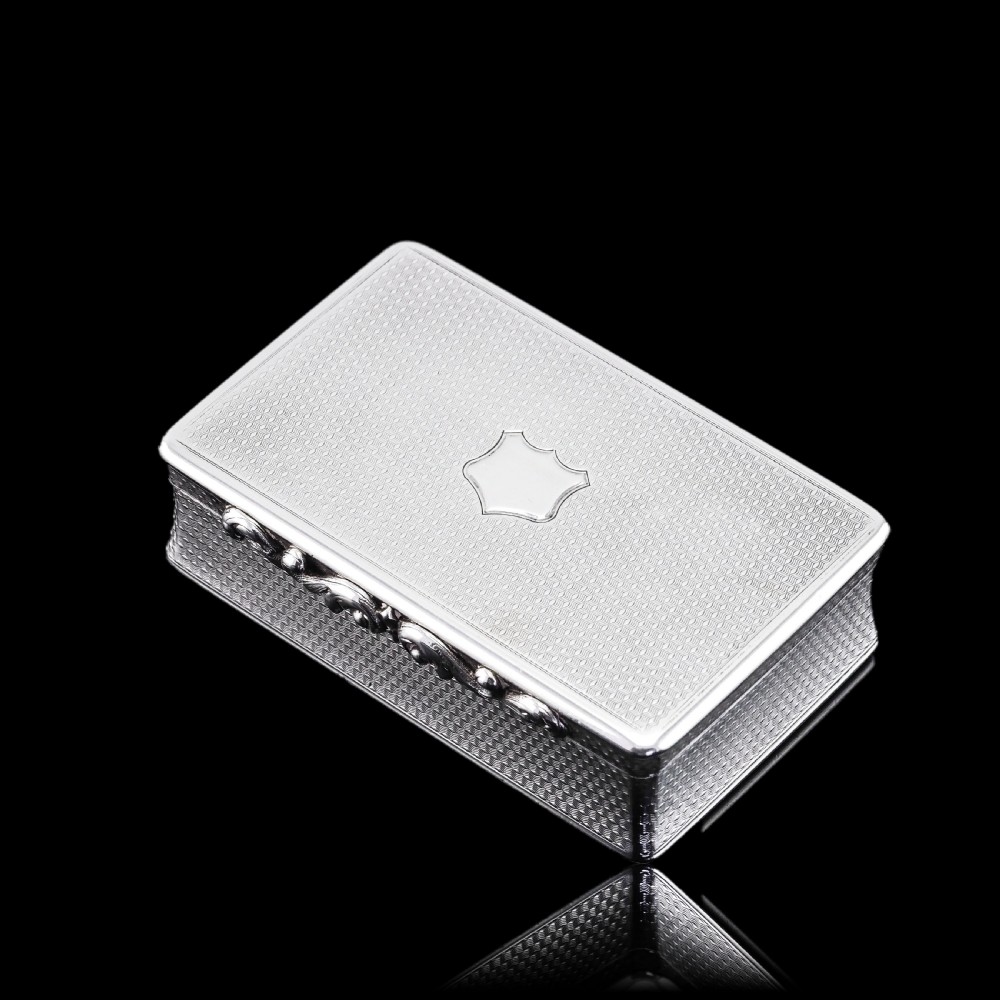 Antique Solid Silver Georgian Snuff Box with Ornate Acanthus Thumbpiece - London 1837 View XII