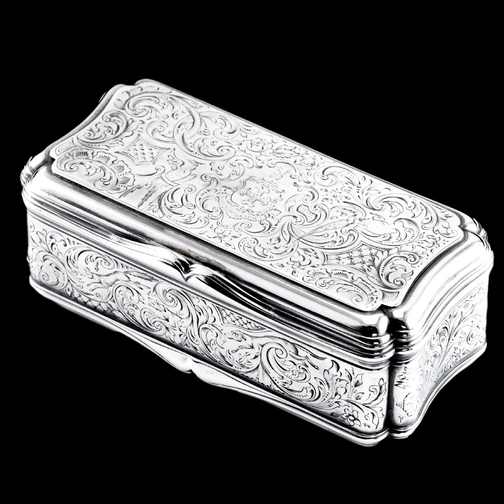 Antique Large Solid Silver Snuff Box Cartouche Shaped with Profuse Hand Engravings - London 1842 View XXIII