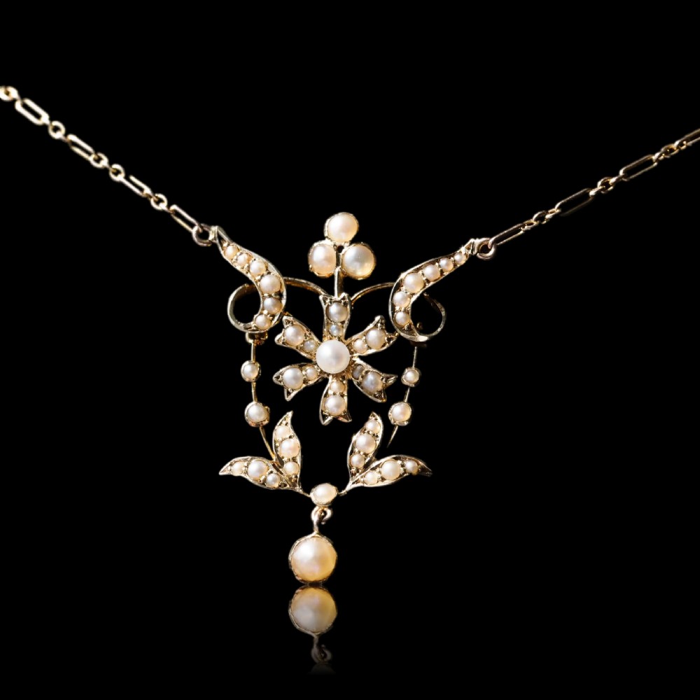 Antique Victorian/Edwardian Pearl Necklace 14ct Gold Flower Design - c.1900 View II