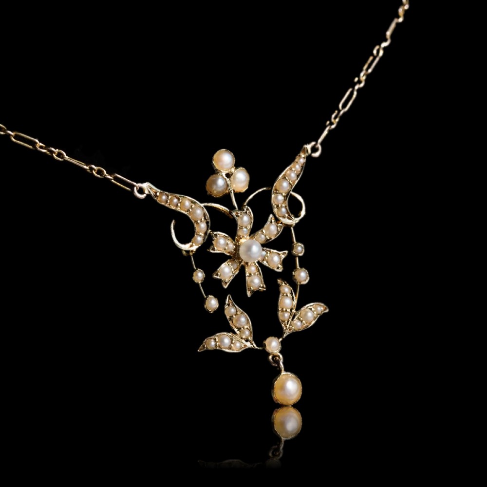 Antique Victorian/Edwardian Pearl Necklace 14ct Gold Flower Design - c.1900 View VII