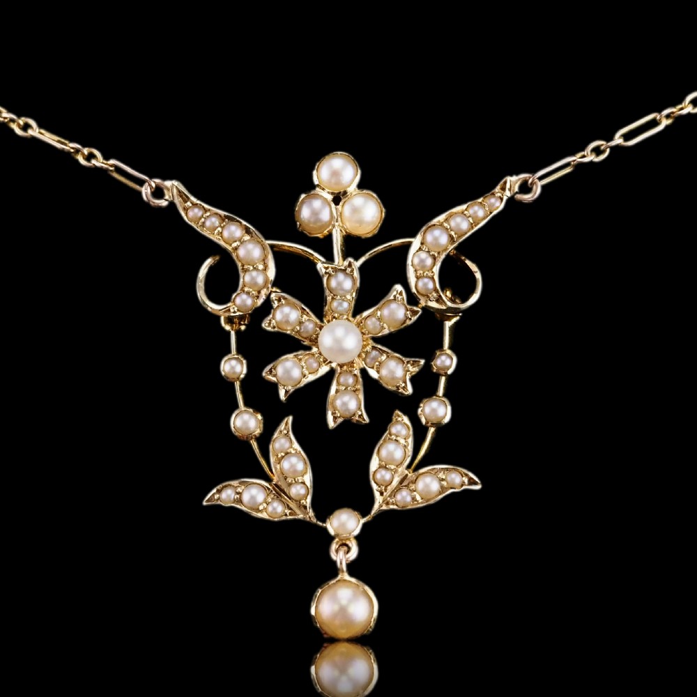 Antique Victorian/Edwardian Pearl Necklace 14ct Gold Flower Design - c.1900 View XII