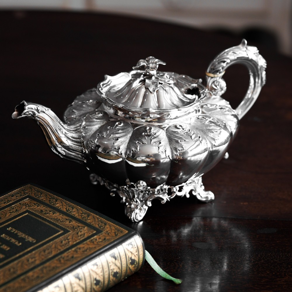 Antique Georgian Solid Silver Teapot 'Melon' Shape Acanthus Design - Barnard 1835
