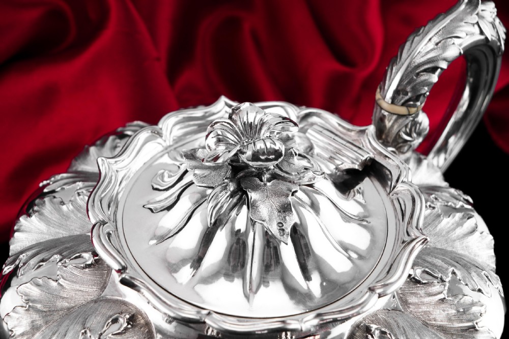Antique Georgian Solid Silver Teapot 'Melon' Shape Acanthus Design - Barnard 1835 View XVII