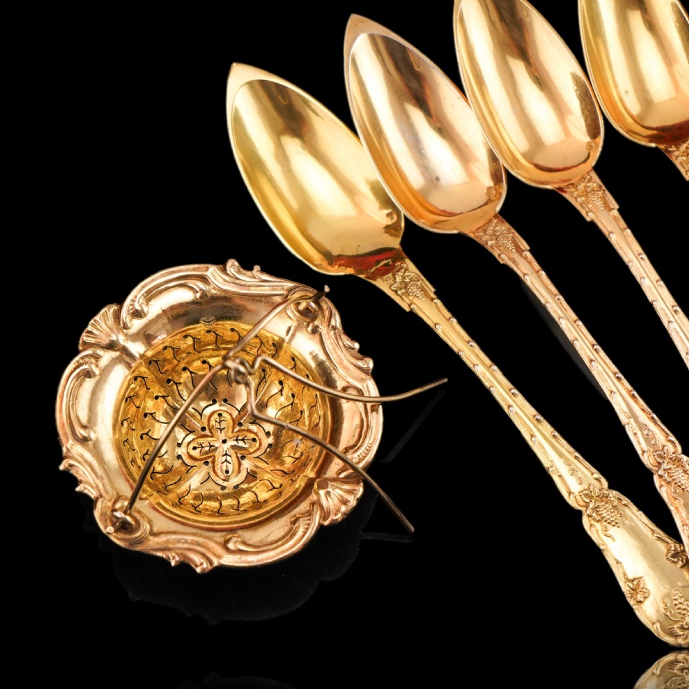 Antique French Solid Silver Gilt Vermeil Teaspoon, Tongs & Strainer Set - Philippe Berthier Paris c.1845. View XI