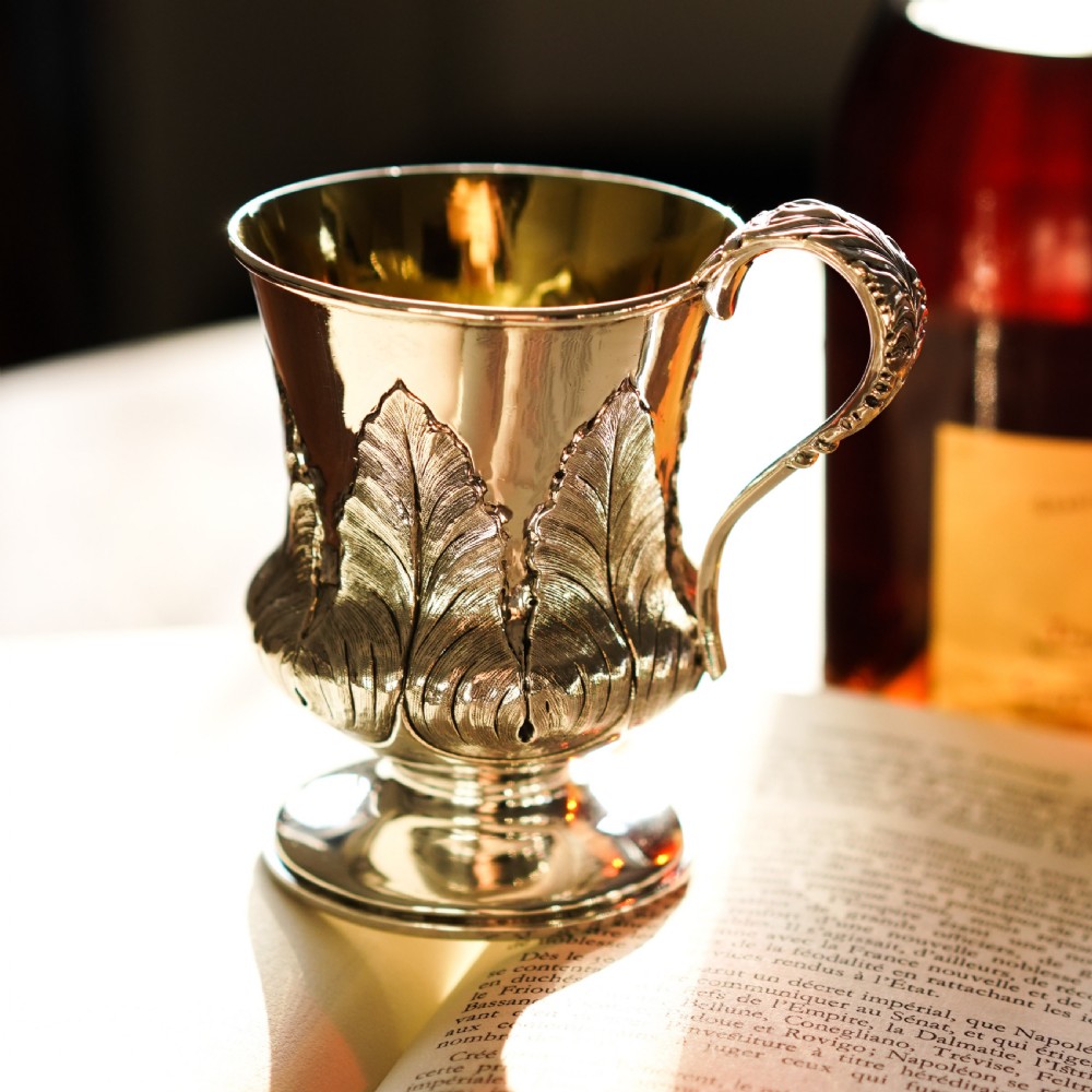 Antique Georgian Solid Silver Mug Cup with Chased Laurel Leaves - London c.1800s