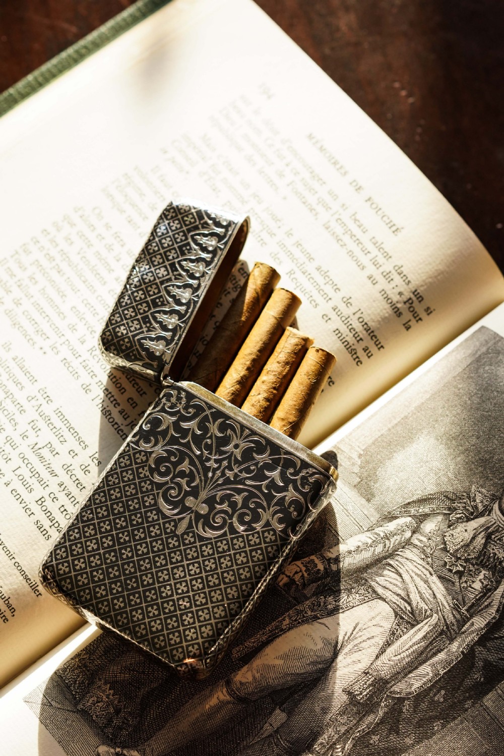Antique Solid Silver French Niello Cigarette Case - 19th c. View VIII