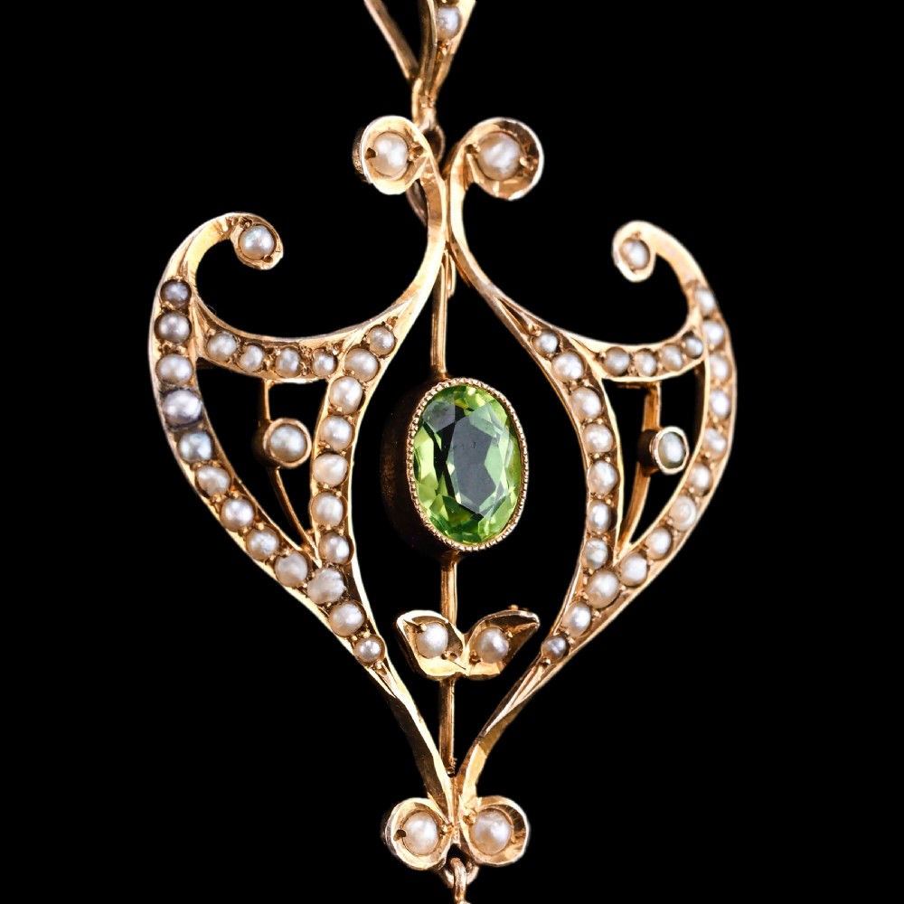 Antique Edwardian Peridot and Pearl Pendant Necklace 9ct Gold Art Nouveau c.1900 View XI