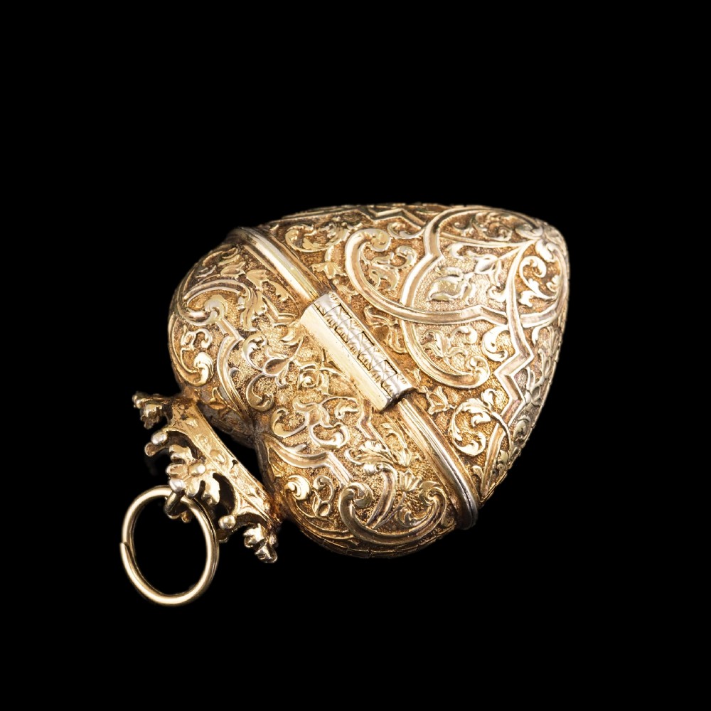 Antique Solid Silver Gilt Box Vinaigrette Heart Shaped - 18th Century View VIII