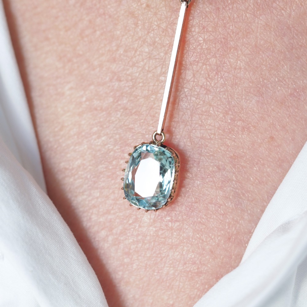 Antique Edwardian Aquamarine Necklace Lavalier Double Drop Design 9ct Gold - c.1900 View IX