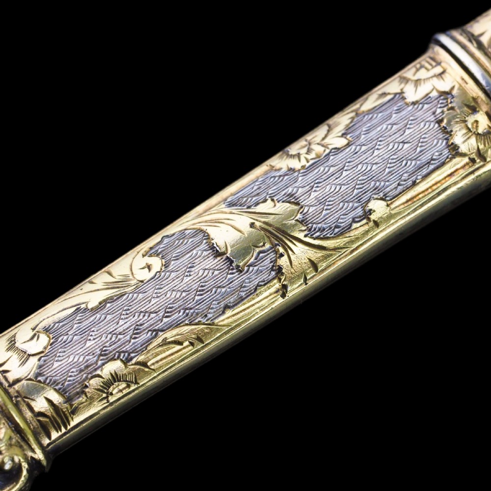 Antique French Silver Etui Parcel Gilt Fine Engravings & Engine Turning - 19th C. View XI