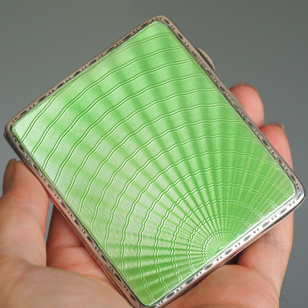 Sterling Silver Cigarette Case with Green Sunburst Enamel Guilloche - Joseph Gloster 1933 View IV