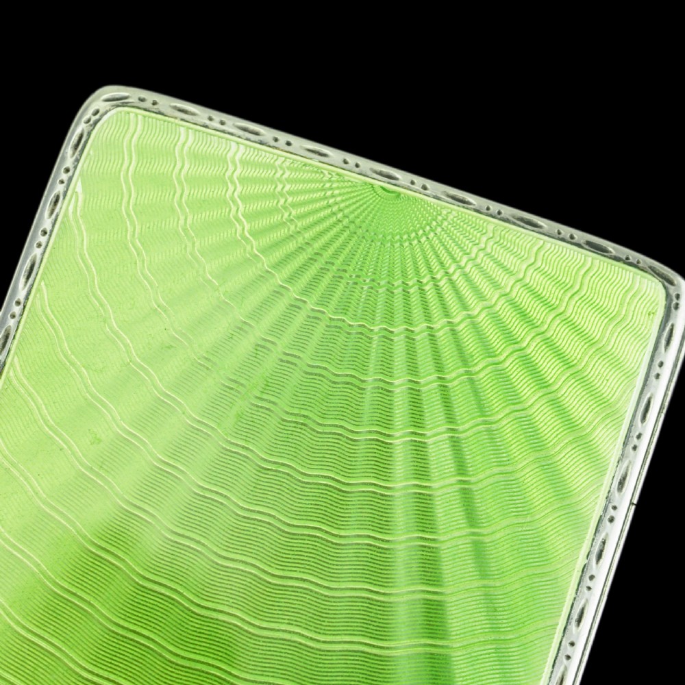Sterling Silver Cigarette Case with Green Sunburst Enamel Guilloche - Joseph Gloster 1933 View IX