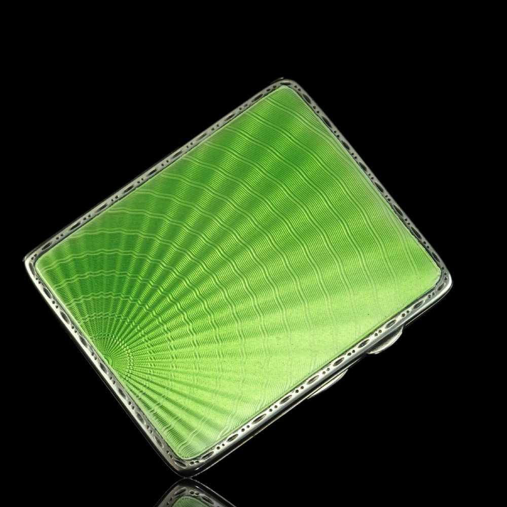 Sterling Silver Cigarette Case with Green Sunburst Enamel Guilloche - Joseph Gloster 1933 View XIV