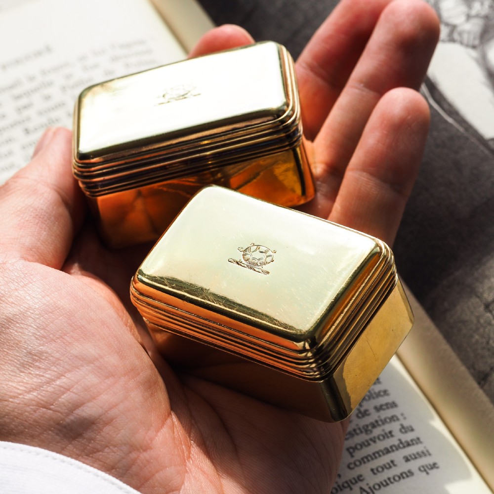 Antique Georgian Solid Silver Gilt Lidded Box/Snuff Box Pair - Archibald Douglas 1827 View XV