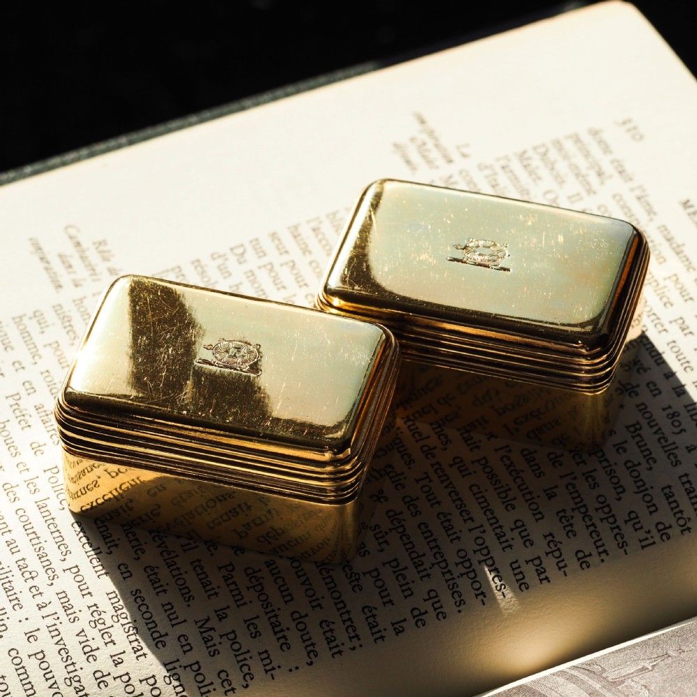 Antique Georgian Solid Silver Gilt Lidded Box/Snuff Box Pair - Archibald Douglas 1827 View XXII
