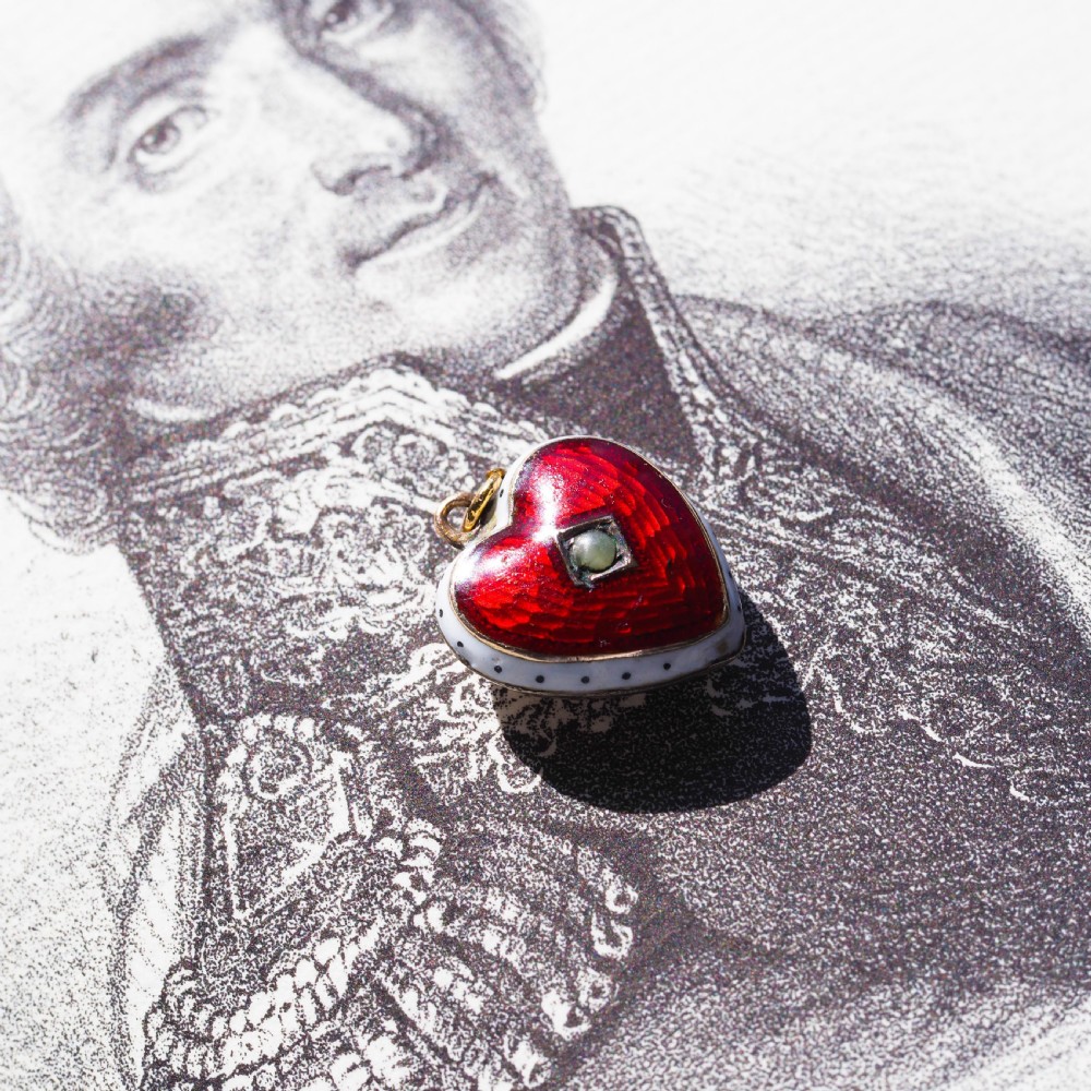 Antique Victorian Puffy Heart Pendant Necklace Red & White Enamel 9ct - c.1900 View XVI