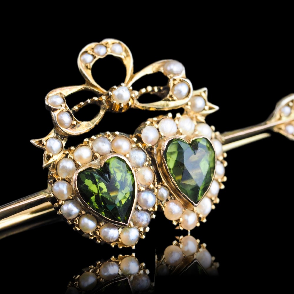 Antique Victorian Peridot & Pearl Twin Heart Arrow Brooch 9K Gold - c.1900 View XVI