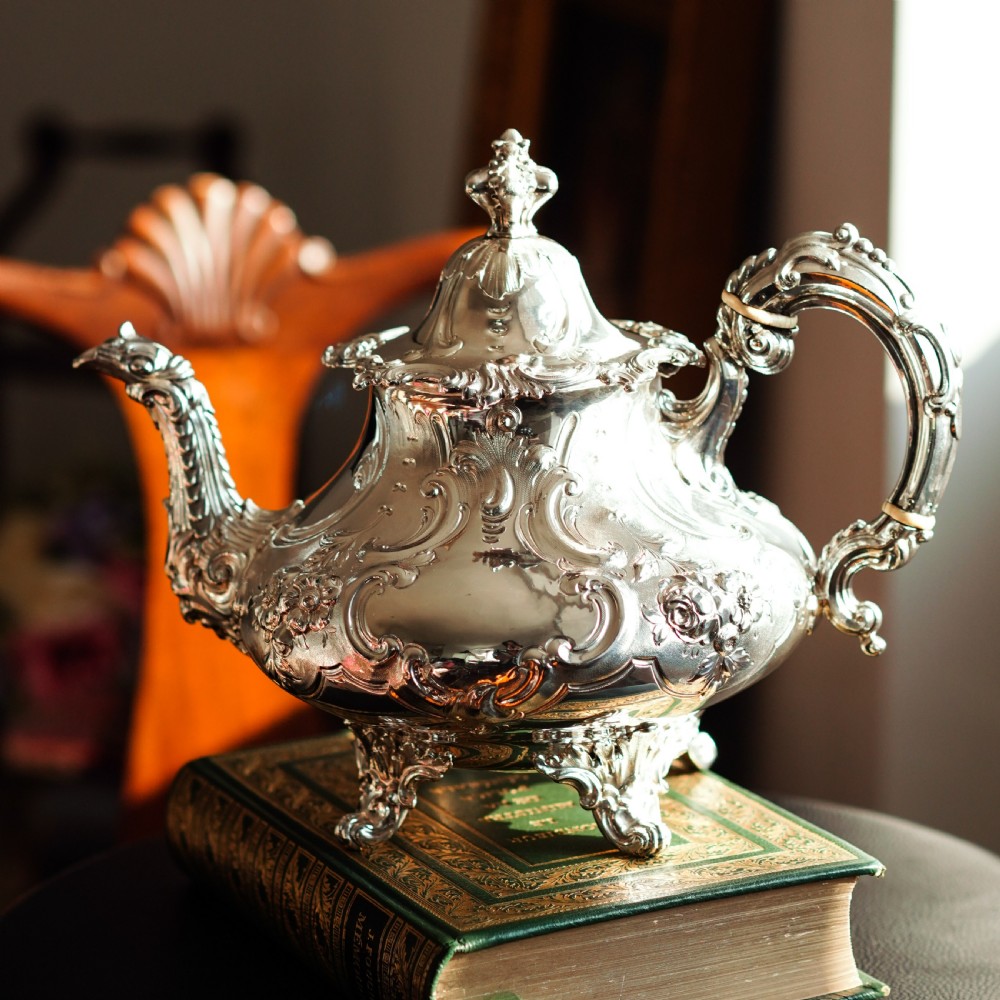 Antique Victorian Solid Silver Teapot in Louis XV Rococo Style - Barnard 1854 View XIII
