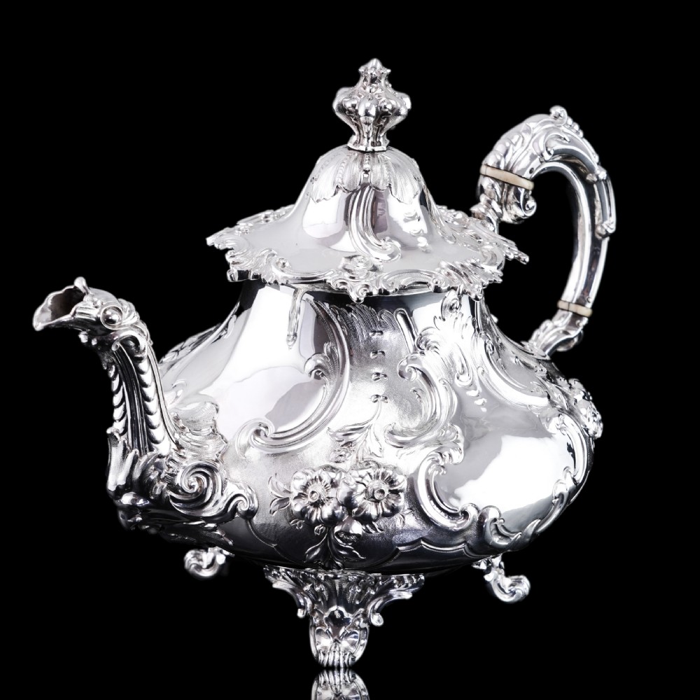 Antique Victorian Solid Silver Teapot in Louis XV Rococo Style - Barnard 1854 View XXV