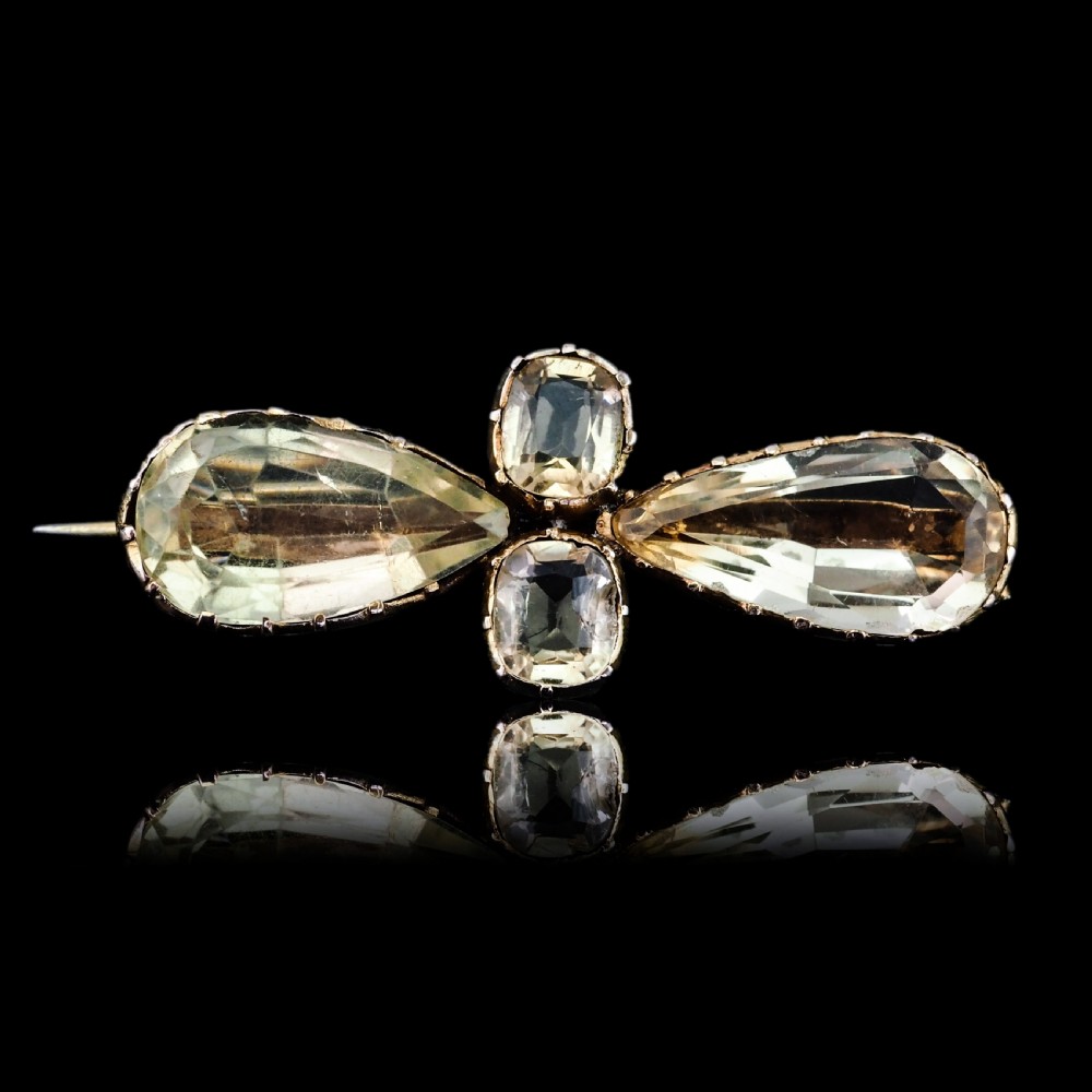 Antique Citrine Brooch 12K Gold Quatrefoil Style Design - 19th c. View XV