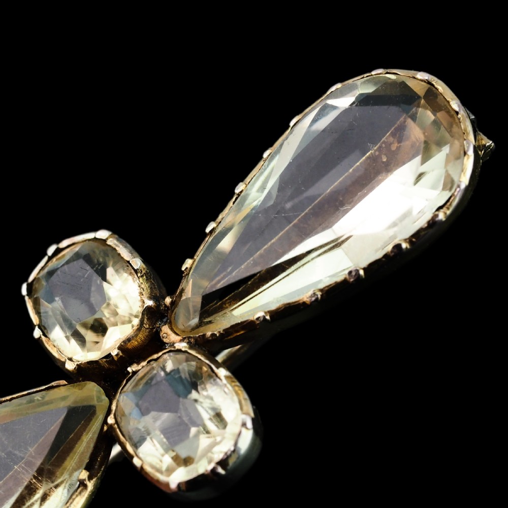 Antique Citrine Brooch 12K Gold Quatrefoil Style Design - 19th c. View XVII