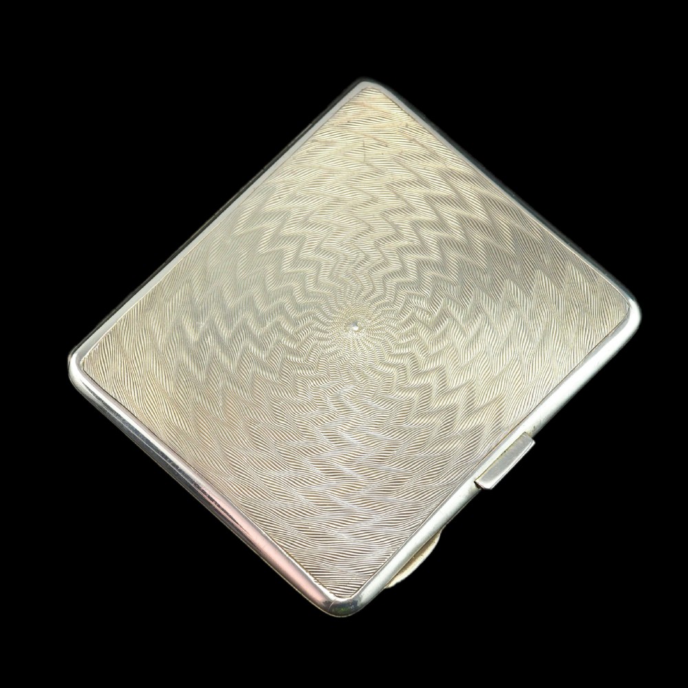 Sterling Silver Cigarette Case with Green Enamel Guilloche - William Neale & Son Ltd 1929 View XVI