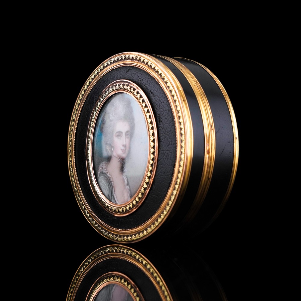 Antique French Gold Mounted Circular Snuff/Tobacco Box, Portrait of a Lady in the Manner of Cosway - 18th c. View XXI