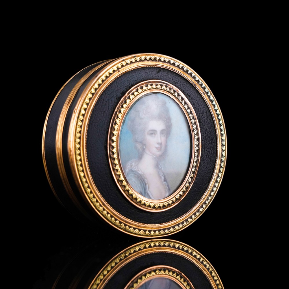 Antique French Gold Mounted Circular Snuff/Tobacco Box, Portrait of a Lady in the Manner of Cosway - 18th c. View XXII