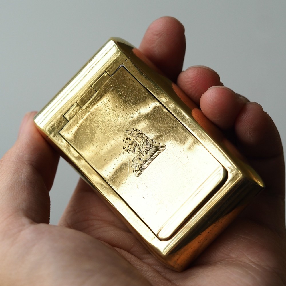 Antique Georgian Solid Silver Gilt Snuff Box Curved & Crested Design - William Simpson 1810 View XV