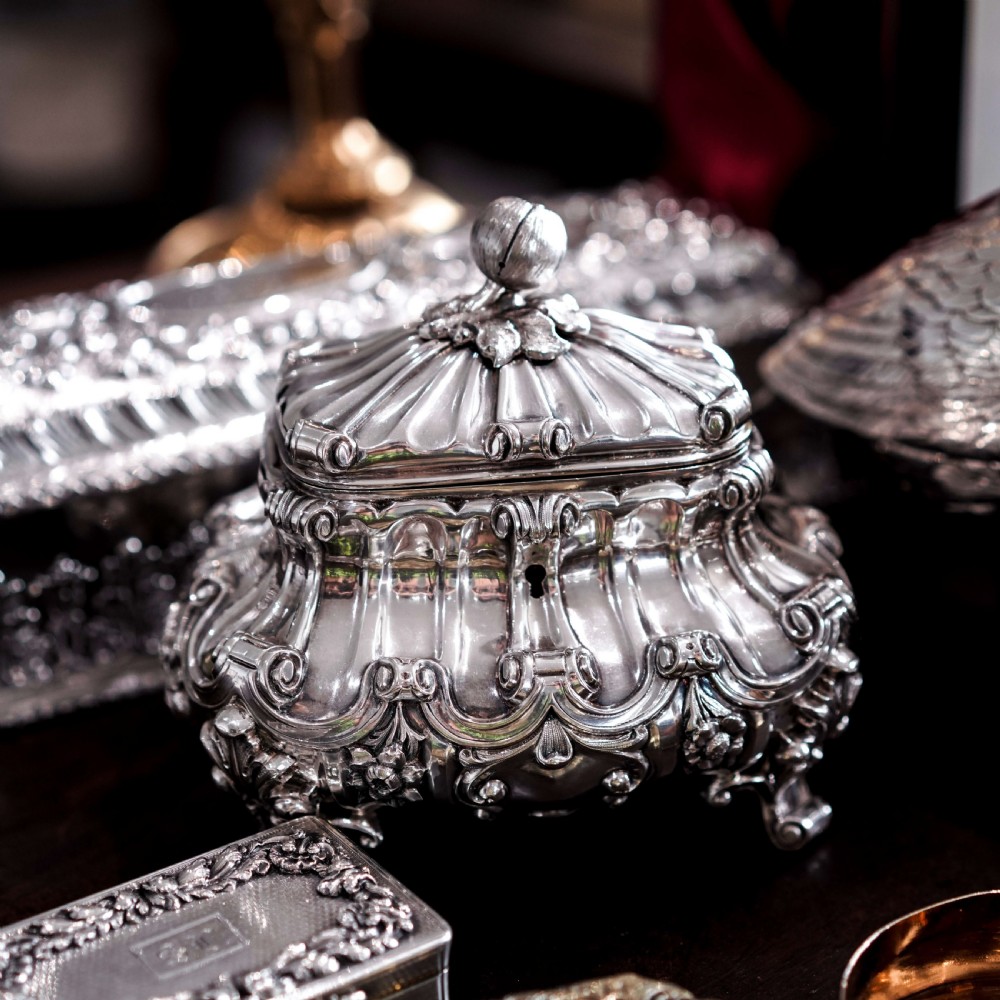A Magnificent Antique Solid Silver Tea Caddy/Sugar Box Large & Heavy - 19th c. View XIII