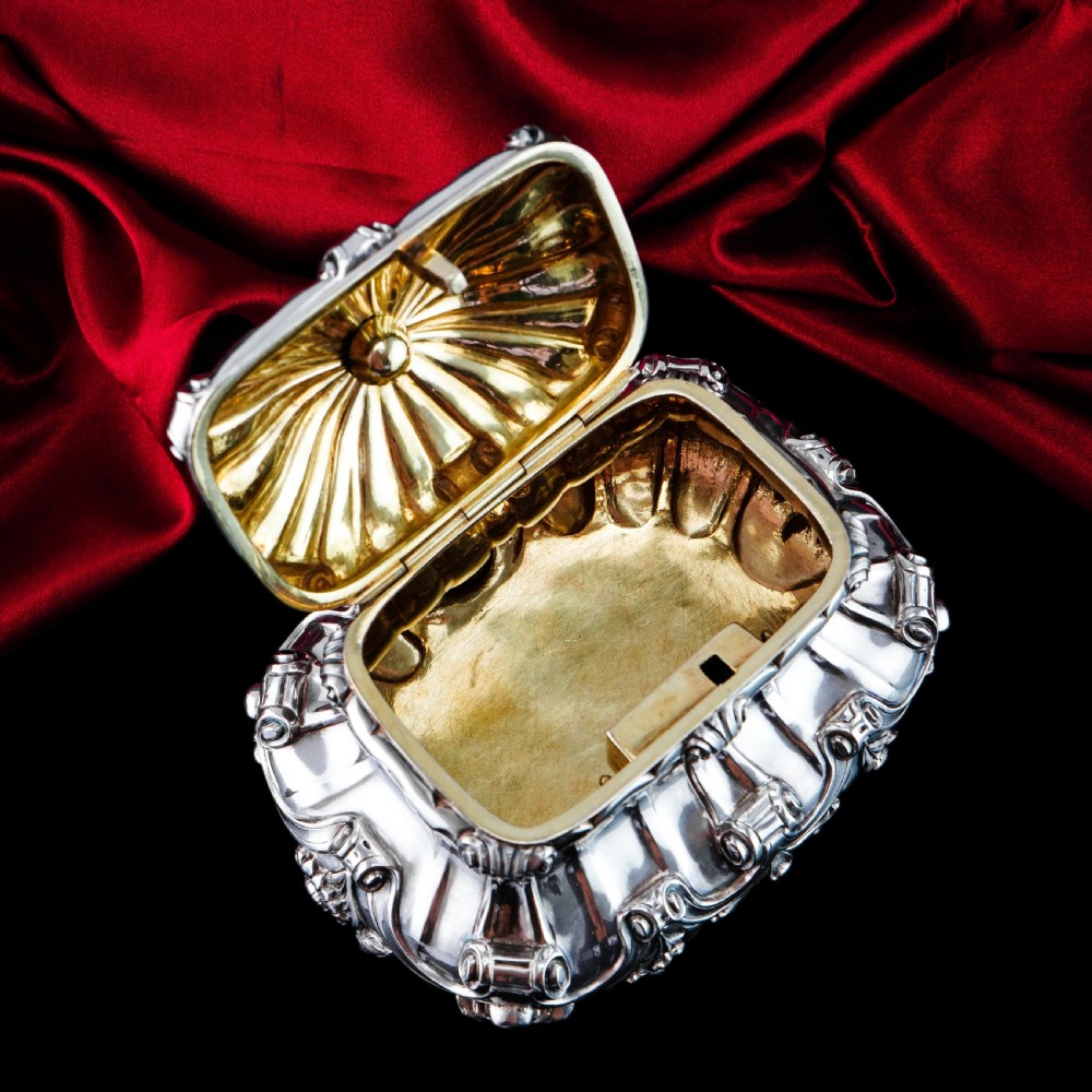A Magnificent Antique Solid Silver Tea Caddy/Sugar Box Large & Heavy - 19th c. View XXVIII