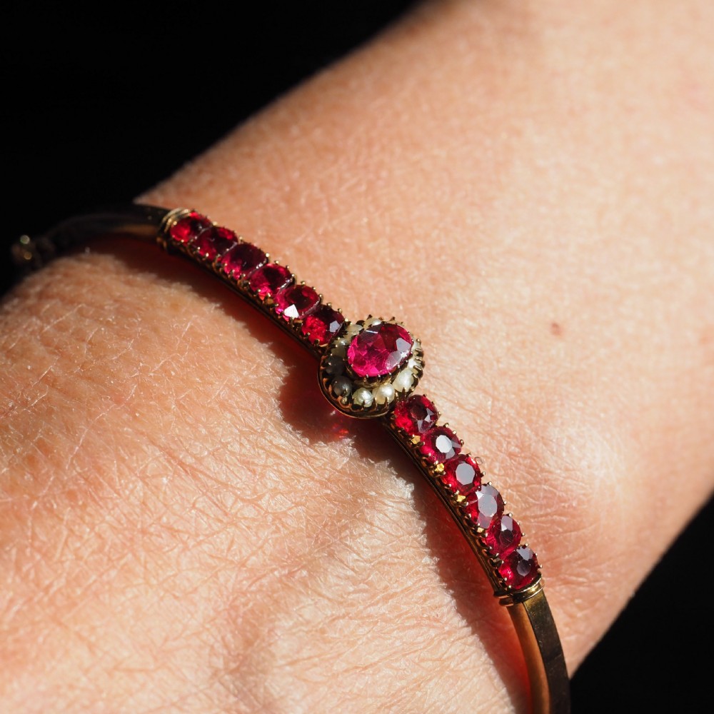 Antique Victorian/Edwardian Pink Garnet & Seed Pearl Bangle 9K Gold - c.1900 View III